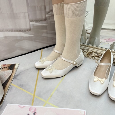 Zapatos Mary Jane de satén con encaje de perlas y pétalos, tacón grueso para mujer N38