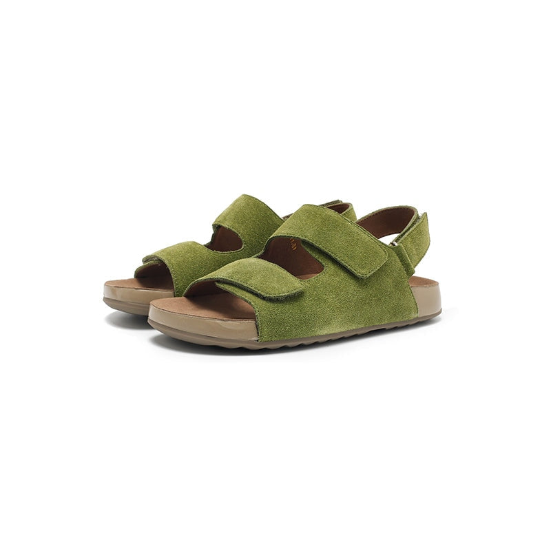 Damessandalen met dubbele klittenbandsluiting, slingback, voetbed van su&egrave;de en open tenen, verkrijgbaar in 5 kleuren.