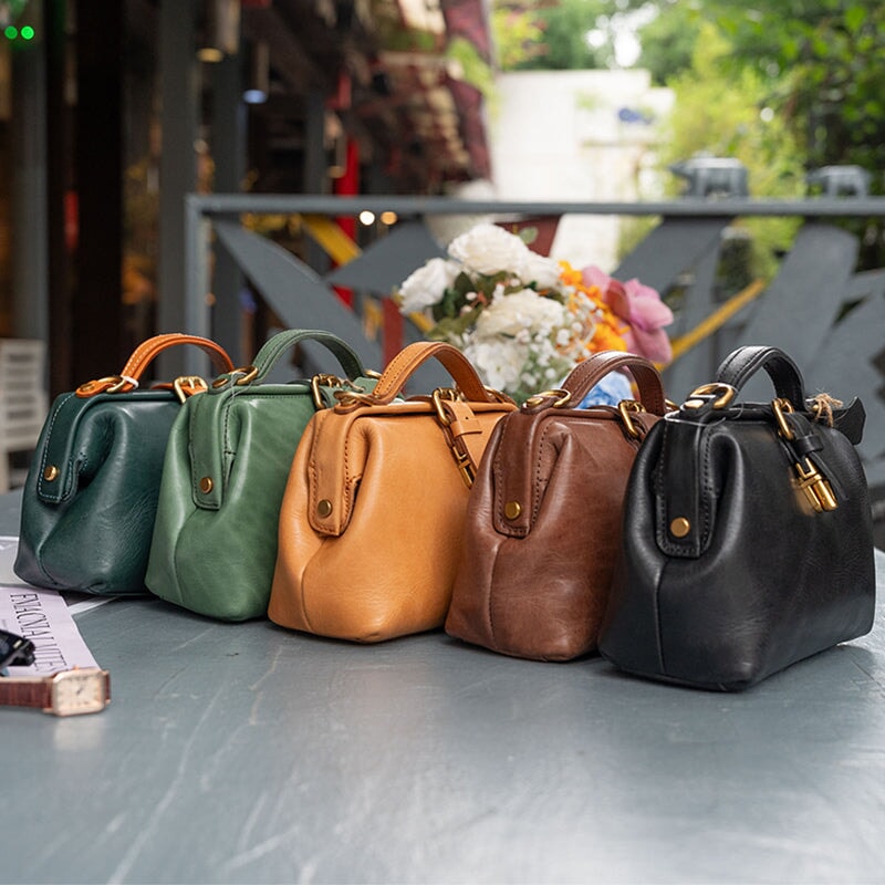 Sacoche de m&eacute;decin artisanale en cuir italien, sac &agrave; main pour femme avec poign&eacute;e sup&eacute;rieure, en cuir de vachette.