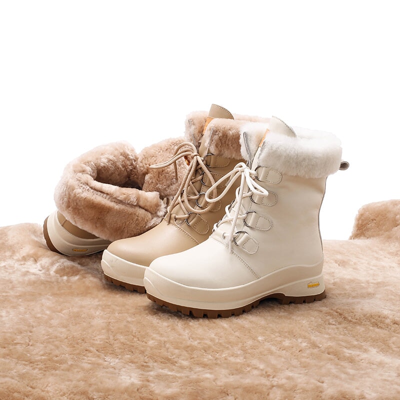 Dames leren chunky laarzen met schapenvachtvoering in abrikoos/beige