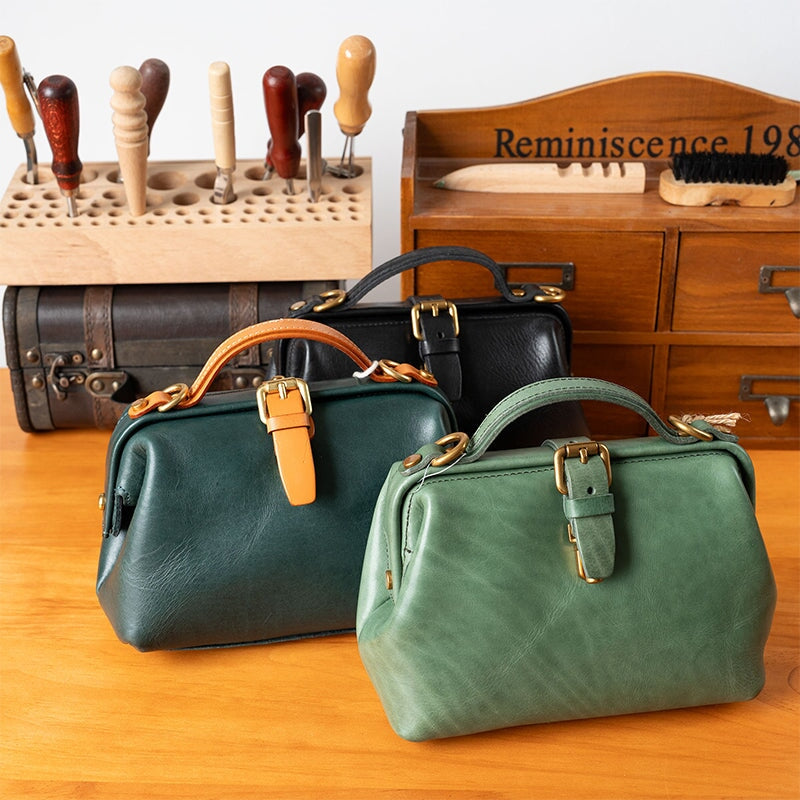 Sacoche de m&eacute;decin artisanale en cuir italien, sac &agrave; main pour femme avec poign&eacute;e sup&eacute;rieure, en cuir de vachette.