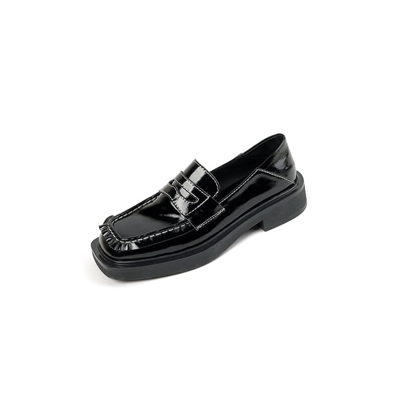 Penny loafers van lakleer voor dames in koffiebruin/zwart.