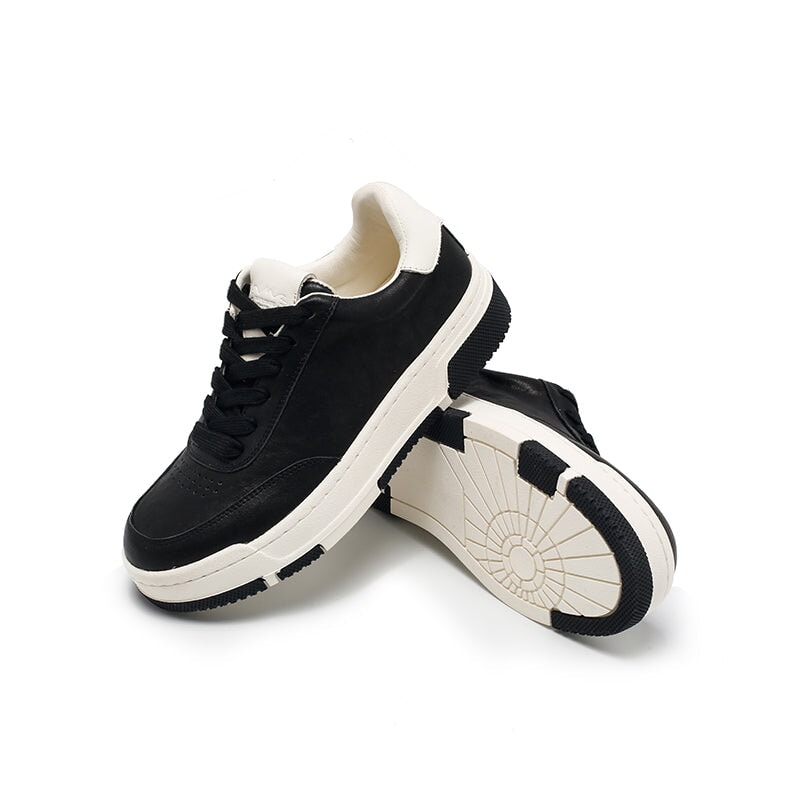Colorblock lage leren sneakers met vetersluiting en ronde neus, casual sportieve schoenen in zwart/wit