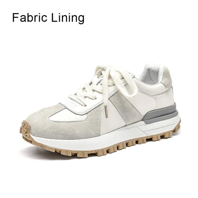Casual sneakers voor dames van su&egrave;de leer met patchwork in gemengde kleuren, vetersluiting, ronde neus, platformzool, handgemaakte platte schoenen