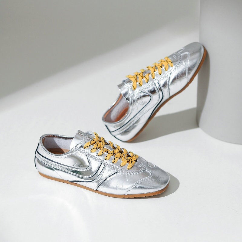 Handgefertigte, farbenfrohe Sneaker aus weichem Leder f&uuml;r Damen &ndash; Schn&uuml;rschuhe, Designerschuhe