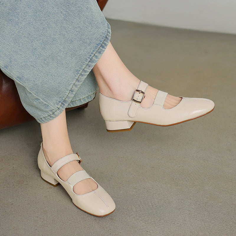 Elegante Mary-Jane-Schuhe mit niedrigem Blockabsatz und doppeltem Riemen aus echtem Leder in Schwarz/Beige