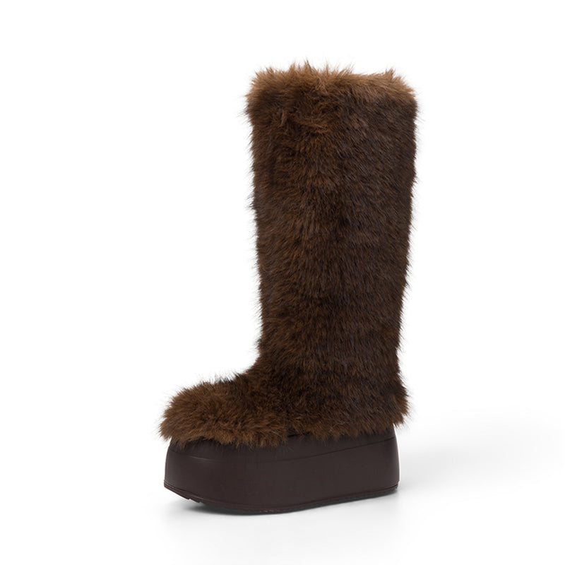 Harige kniehoge platform snowboots van imitatiebont (80 mm) in de kleuren koffie/grijs/zwart.