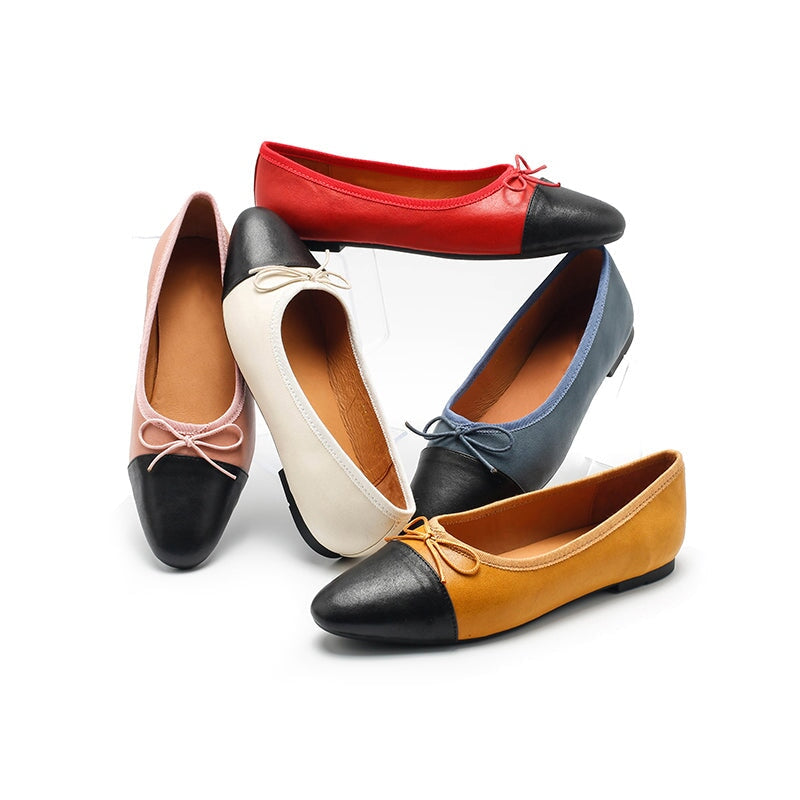 Handgemaakte platte schoenen van schapenvacht voor dames, verkrijgbaar in 10 verschillende kleuren.