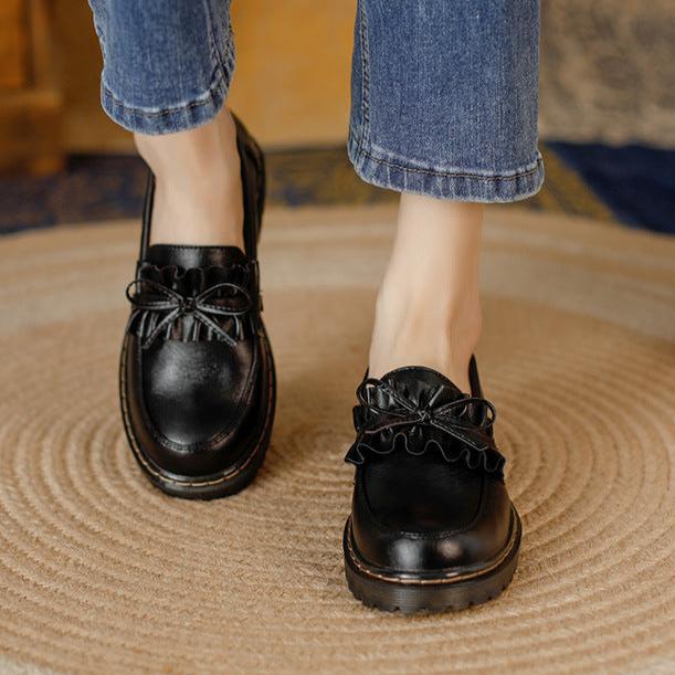Damen-Loafer aus Leder mit runder Zehenpartie, Schleife und R&uuml;schenbesatz
