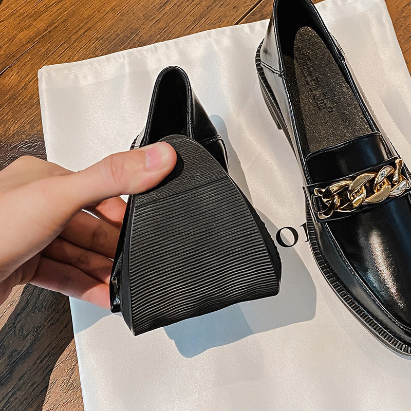 Damen-Retro-Slipper mit Metallkette und dicker Sohle