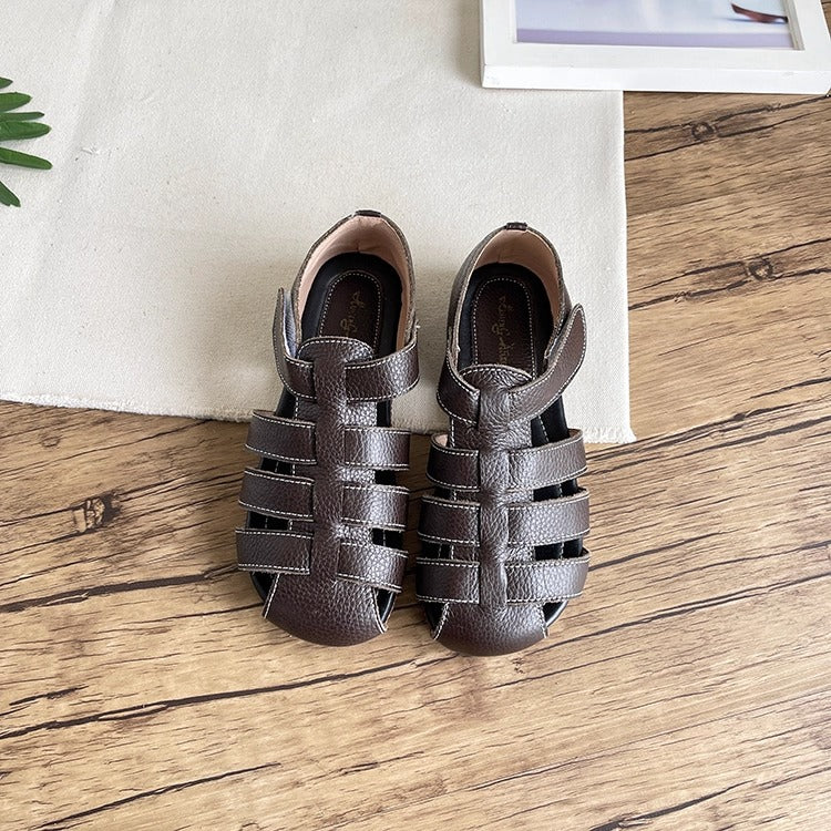 Sandalias de pescador cerradas de piel suave para mujer: informales y transpirables.