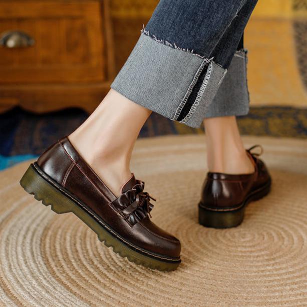 Damen-Loafer aus Leder mit runder Zehenpartie, Schleife und R&uuml;schenbesatz