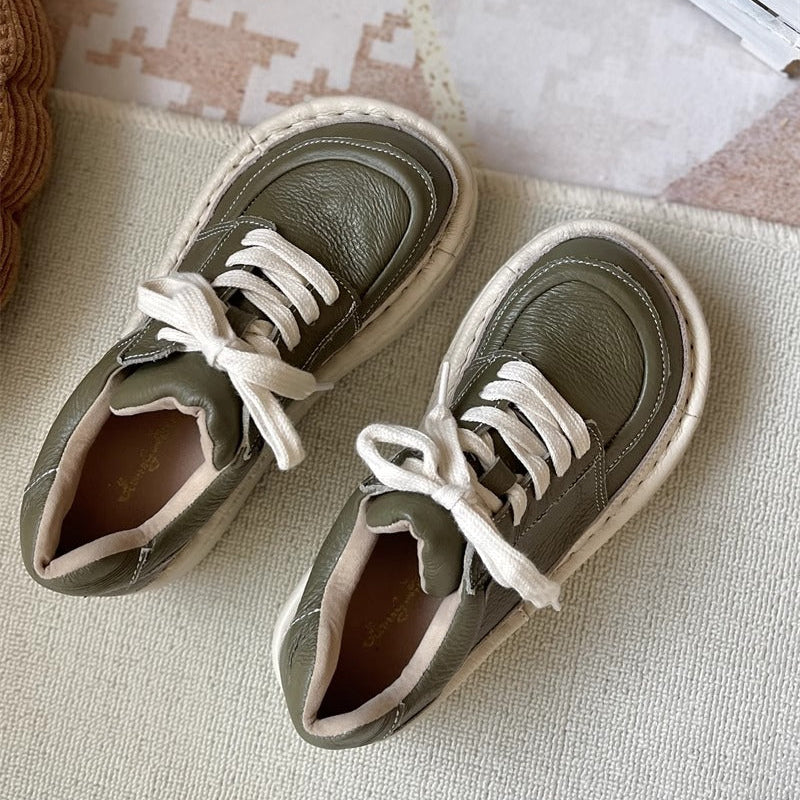 Chaussures d&eacute;contract&eacute;es basses &agrave; lacets et plateforme &eacute;paisse pour femmes &ndash; Style moche-mignon