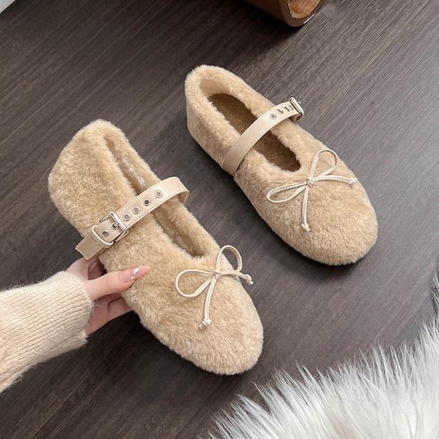 Mary-Jane-Slipper mit Kunstpelz, Schleife und integrierter Absatzverst&auml;rkung &ndash; Damenschuhe f&uuml;r den Winter