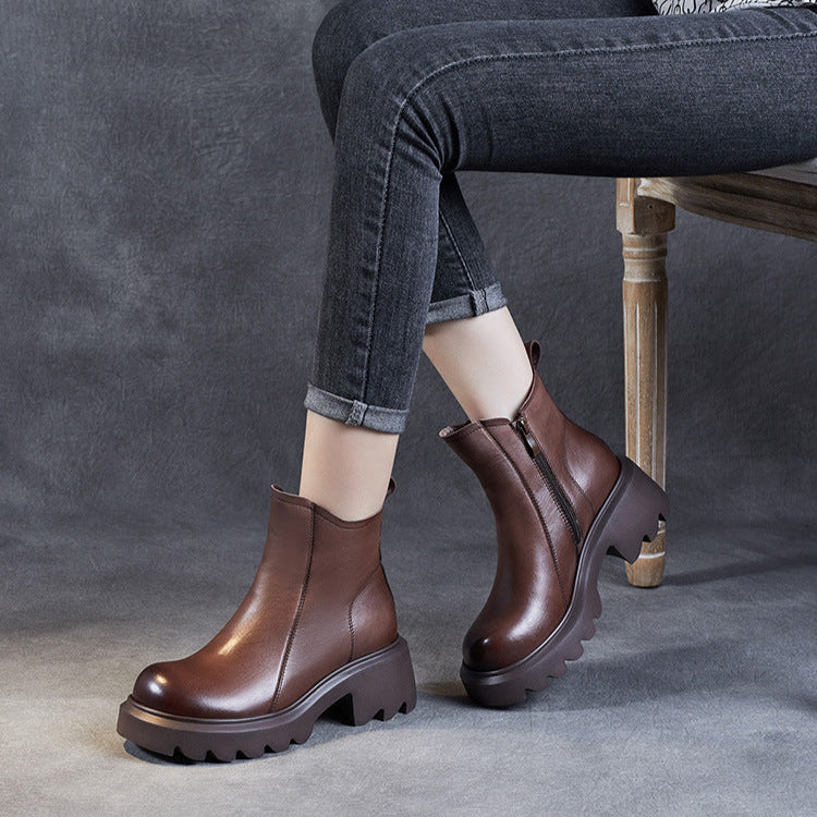 Bottines en cuir pour femme &ndash; Talon compens&eacute; mi-haut &eacute;pais avec fermeture &eacute;clair lat&eacute;rale