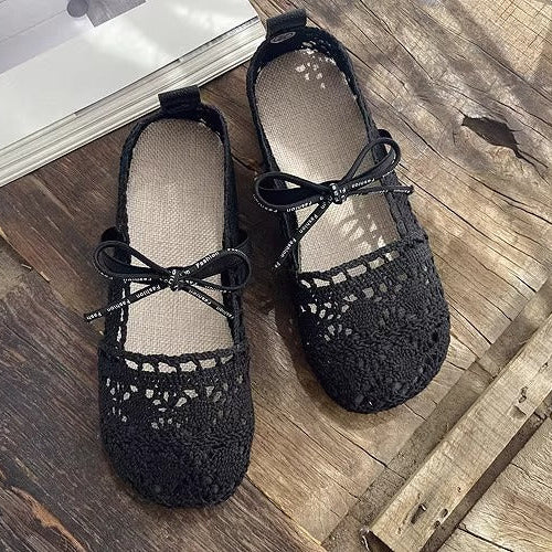 Damskie sandały boho z kokardą i koronką z wycięciami
