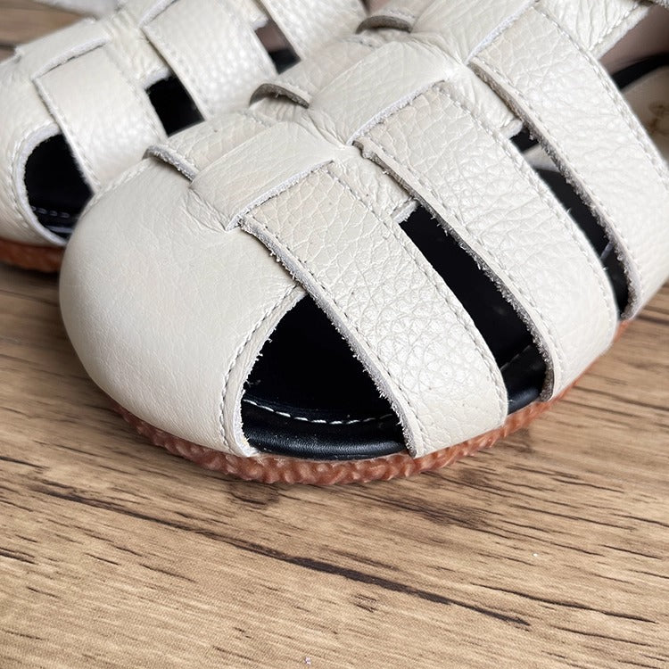 Sandalias de pescador cerradas de piel suave para mujer: informales y transpirables.