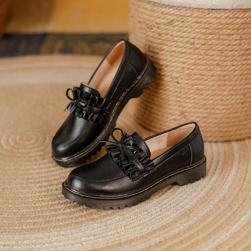 Damen-Loafer aus Leder mit runder Zehenpartie, Schleife und R&uuml;schenbesatz