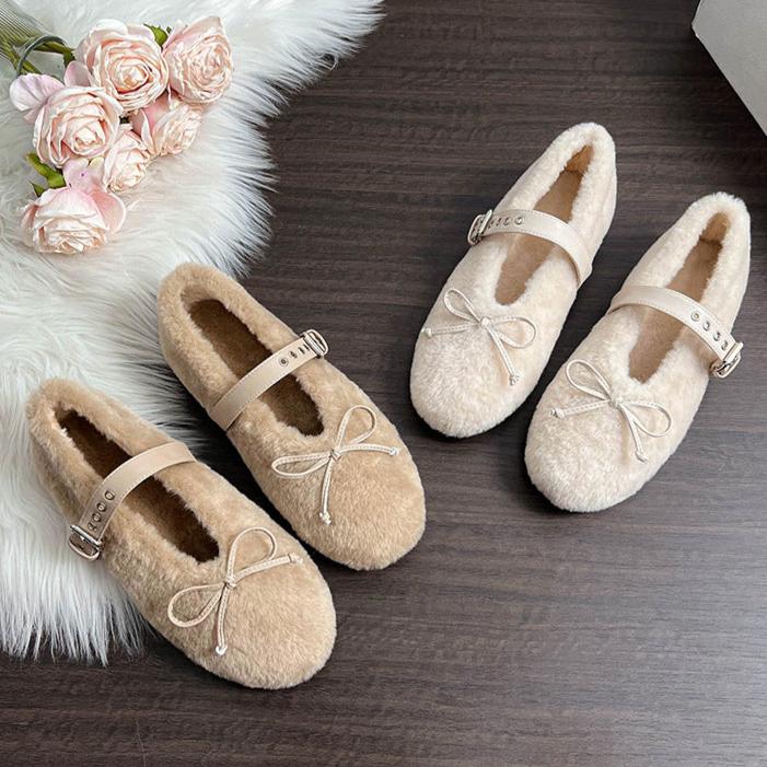 Mary-Jane-Slipper mit Kunstpelz, Schleife und integrierter Absatzverst&auml;rkung &ndash; Damenschuhe f&uuml;r den Winter