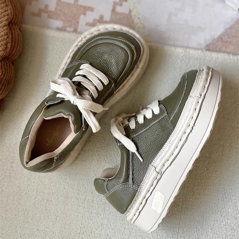 Chaussures d&eacute;contract&eacute;es basses &agrave; lacets et plateforme &eacute;paisse pour femmes &ndash; Style moche-mignon