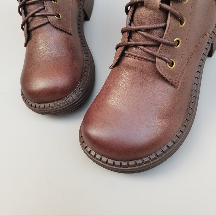 Bottes vintage pour femmes, bout large, en cuir et peau lain&eacute;e &ndash; Style hivernal confortable &agrave; la cheville