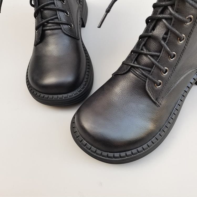 Bottes vintage pour femmes, bout large, en cuir et peau lain&eacute;e &ndash; Style hivernal confortable &agrave; la cheville