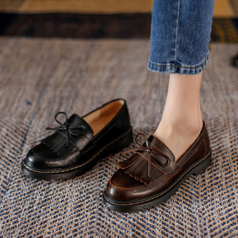 Britische Retro-Loafer f&uuml;r Damen mit Schleifenquaste