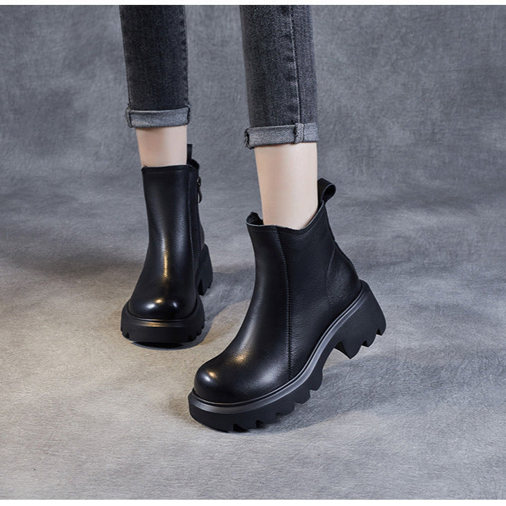Bottines en cuir pour femme &ndash; Talon compens&eacute; mi-haut &eacute;pais avec fermeture &eacute;clair lat&eacute;rale